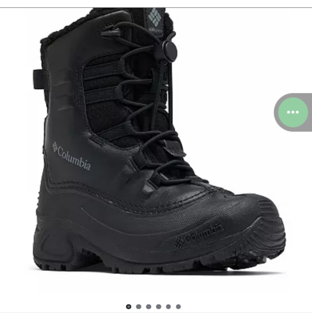 Columbia winter boys boots. Never worn